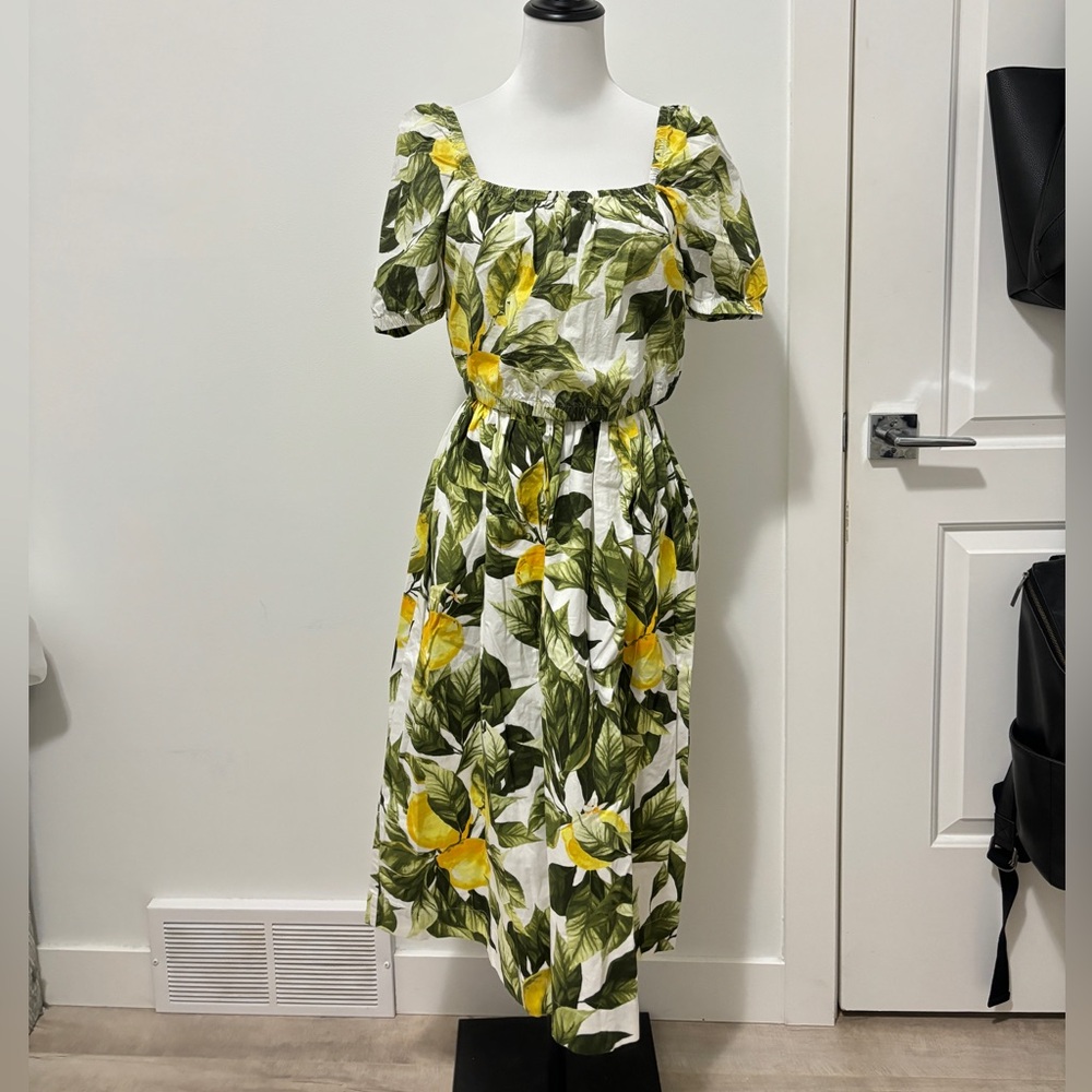 H&M NWOT Floral Green and Yellow Women's top and skirt (set)